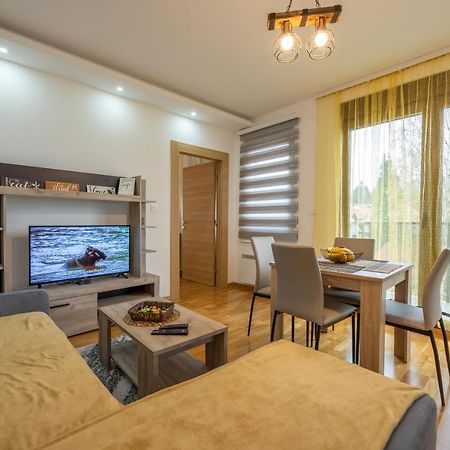 Apartmani Oktobar 06 Zlatibor Eksteriør bilde